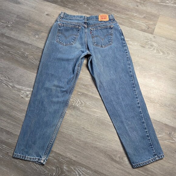 Women’s Levi’s 550 Classic Relaxed Tapered Jeans – Size 12 Short - Picture 2 of 9